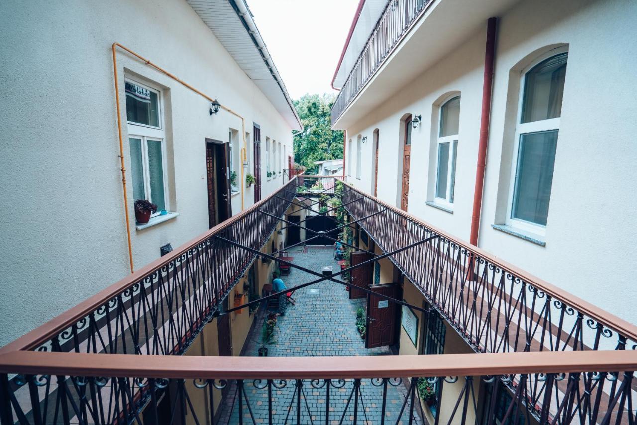 Wonderful flat on city center  Uzjhorod Exteriör bild